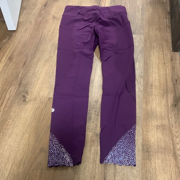 Lululemon Tight Stuff Tight Purple Size 4 - Picture 2 of 9